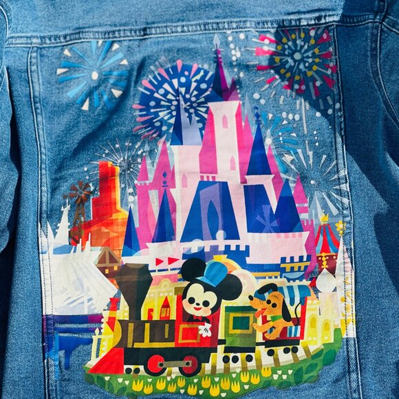2023 Disney Parks Joey Chou Castle Magic Kingdom Denim Patch Jacket Adult Medium - Picture 9 of 12